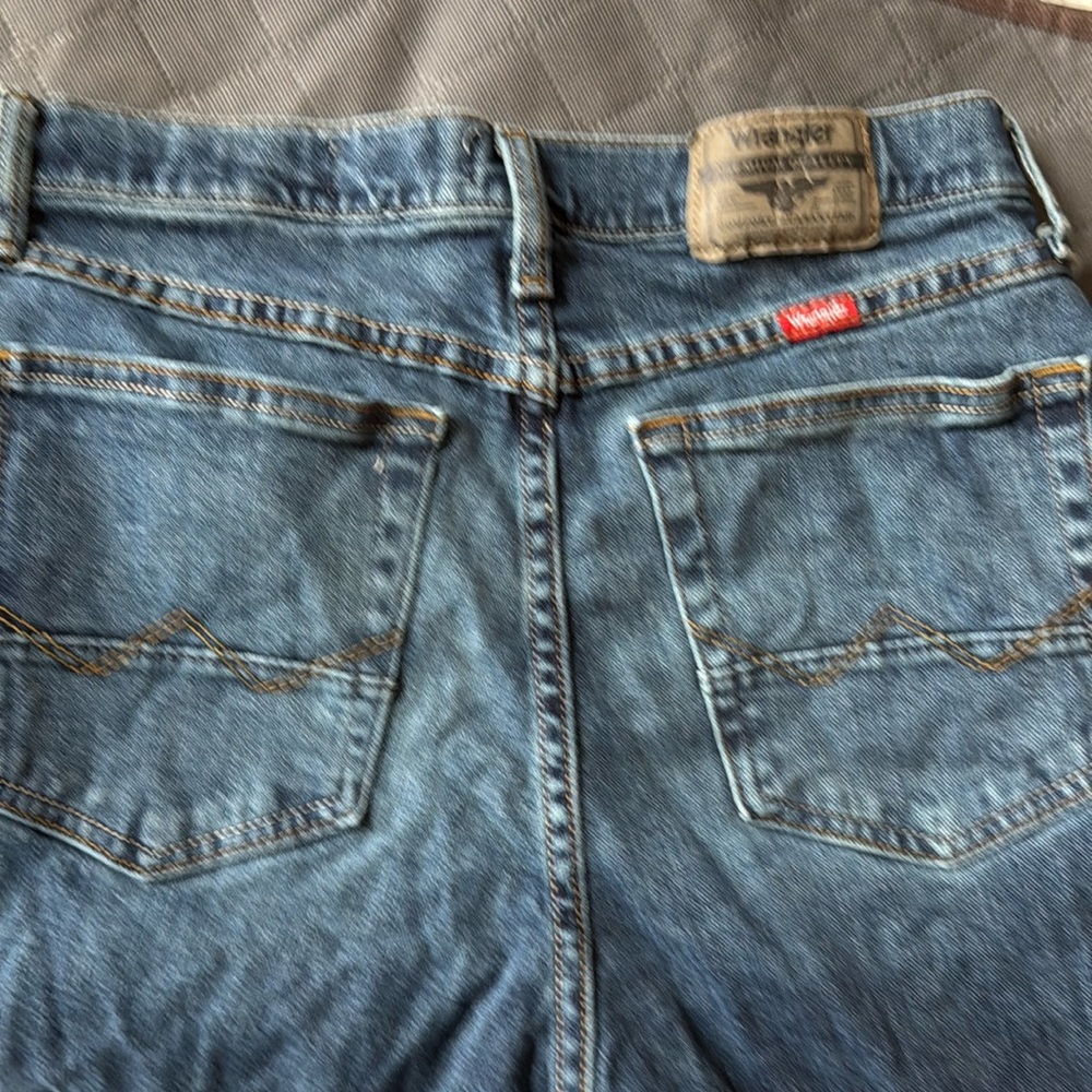Men’s Wrangler’s Five Star Slim Straight Stretch